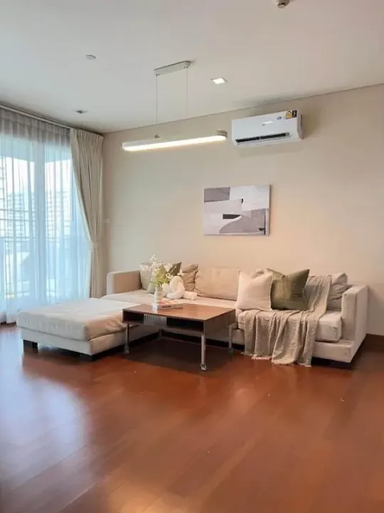 Property photos for Ivy Thonglor