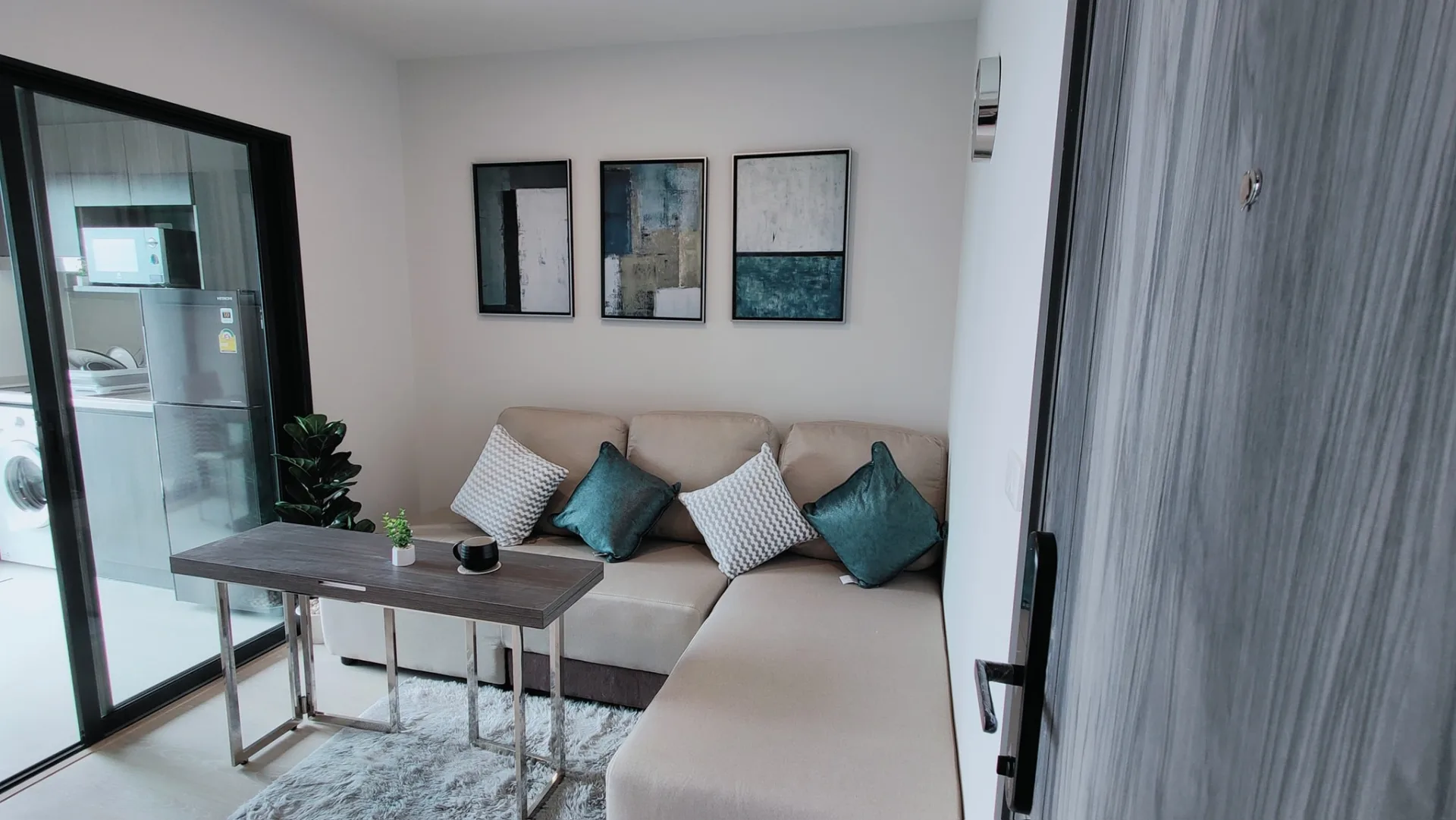 Property photos for Elio Del Nest Udomsuk