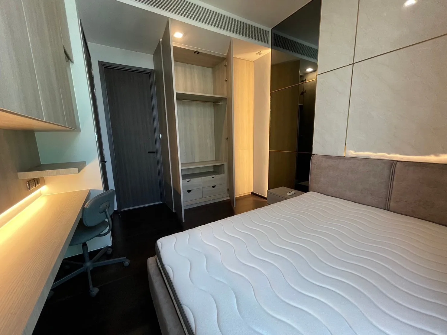Property photos for Laviq Sukhumvit 57