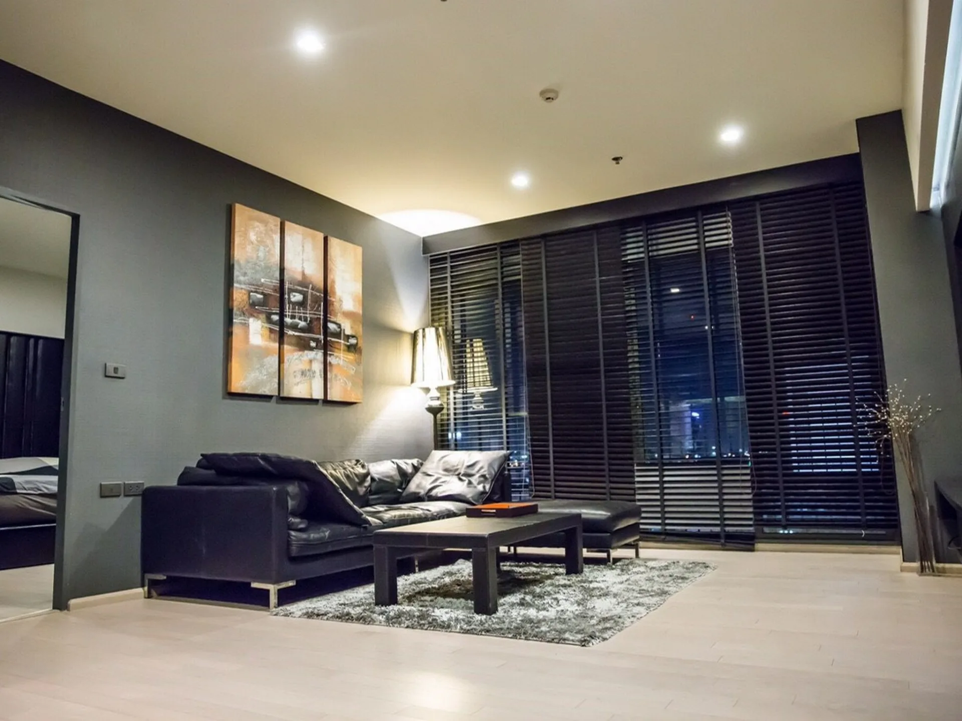 Property photos for Noble Solo