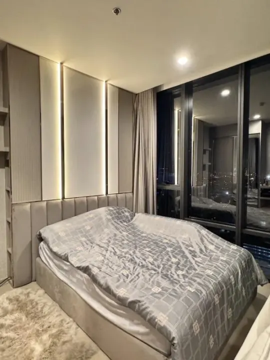 Property photos for The Extro Phayathai-rangnam