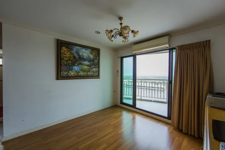 Property photos for Lumpini Place Narathiwas - Chaopraya