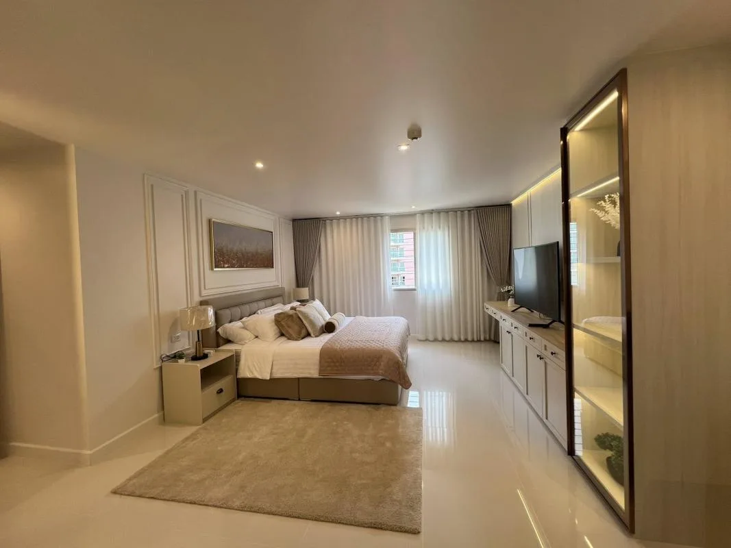 Property photos for Belle Park Residence