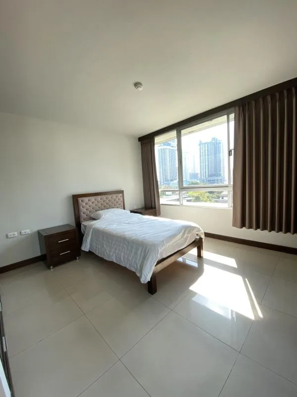 Property photos for Baan Thirapa