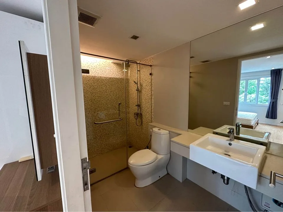 Property photos for Le Nice Ekamai