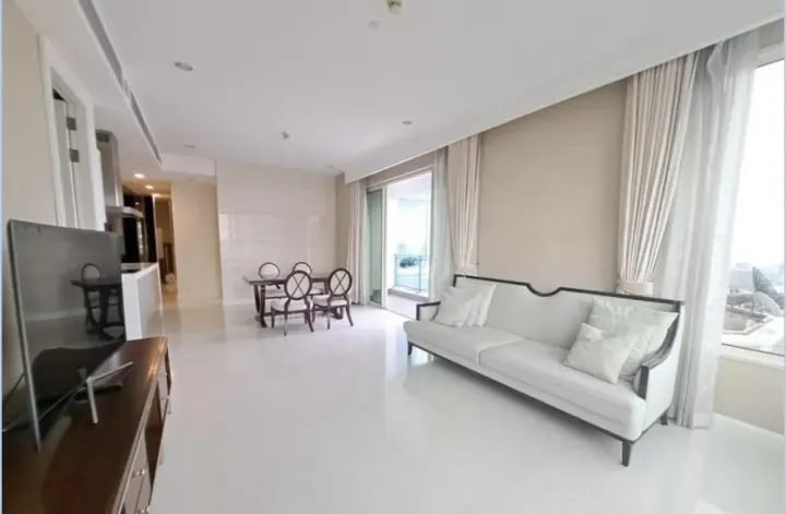 Property photos for Q Langsuan