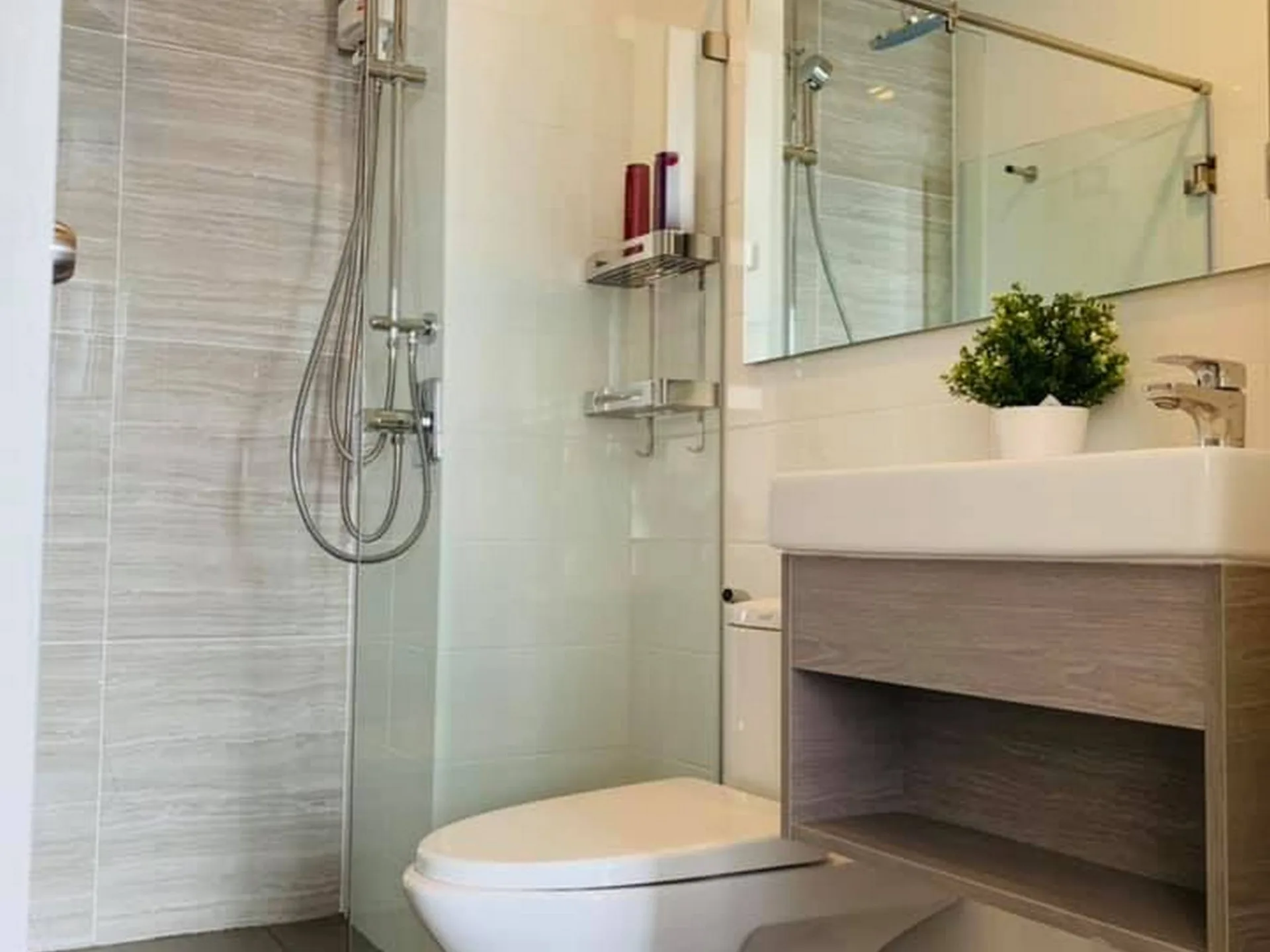Property photos for Knightsbridge Prime Onnut