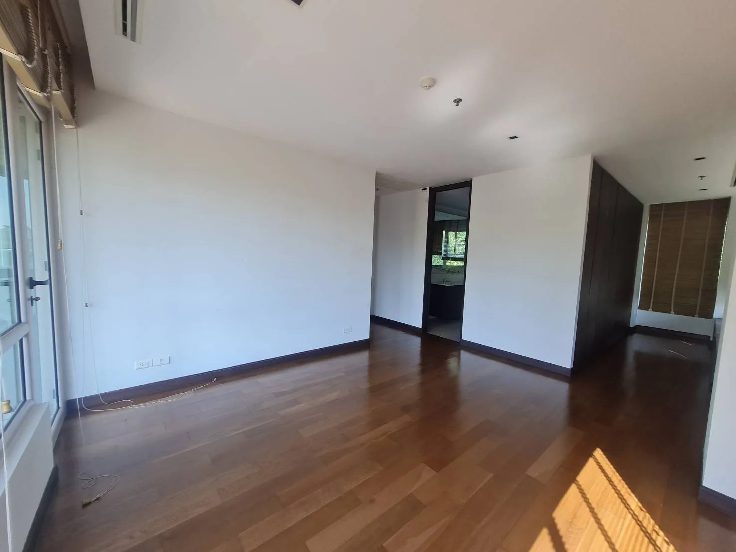 Property photos for The Lofts Yennakart