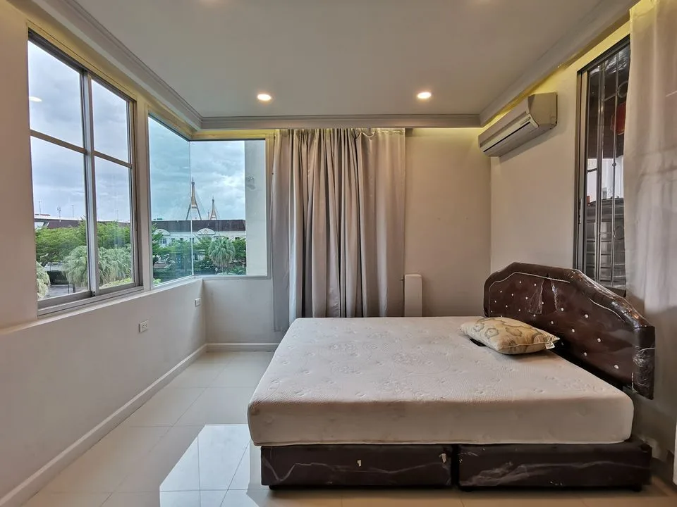 Property photos for Banklangkrung Grande Vienna Rama 3