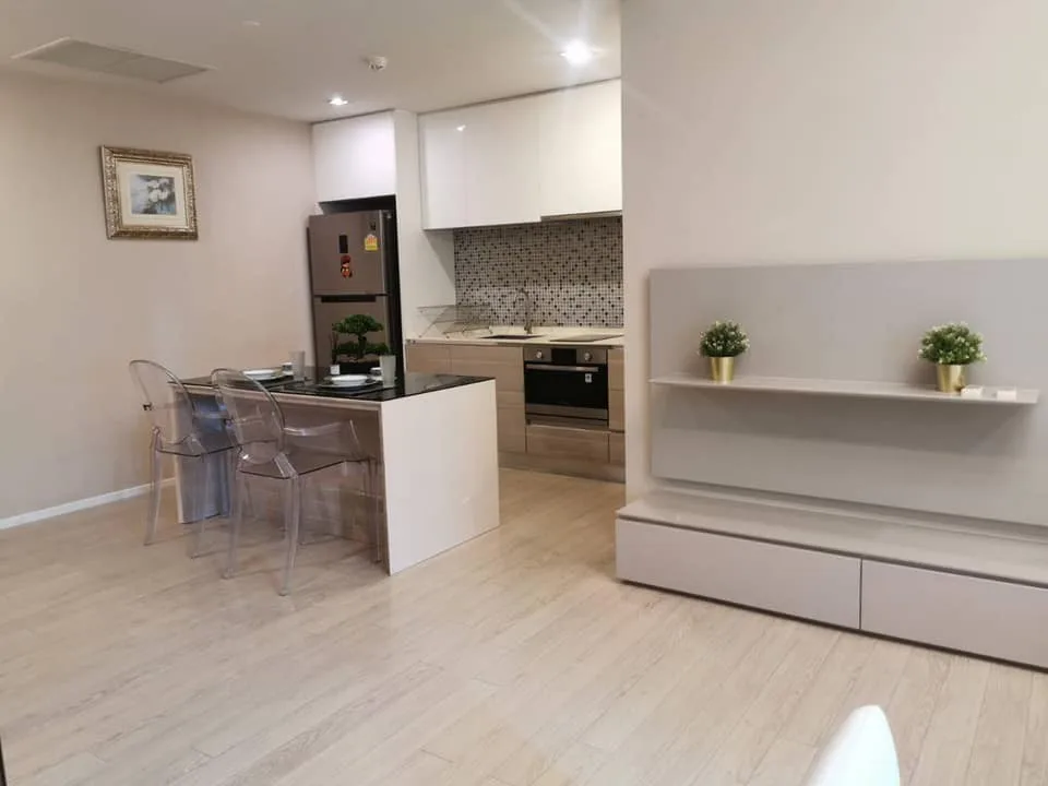 Property photos for The Room Sukhumvit 21