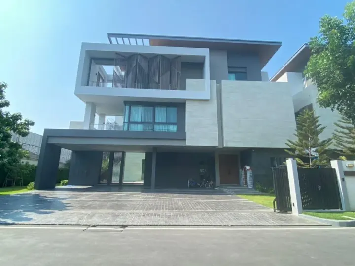 Property photos for The Gentry Phatthanakan