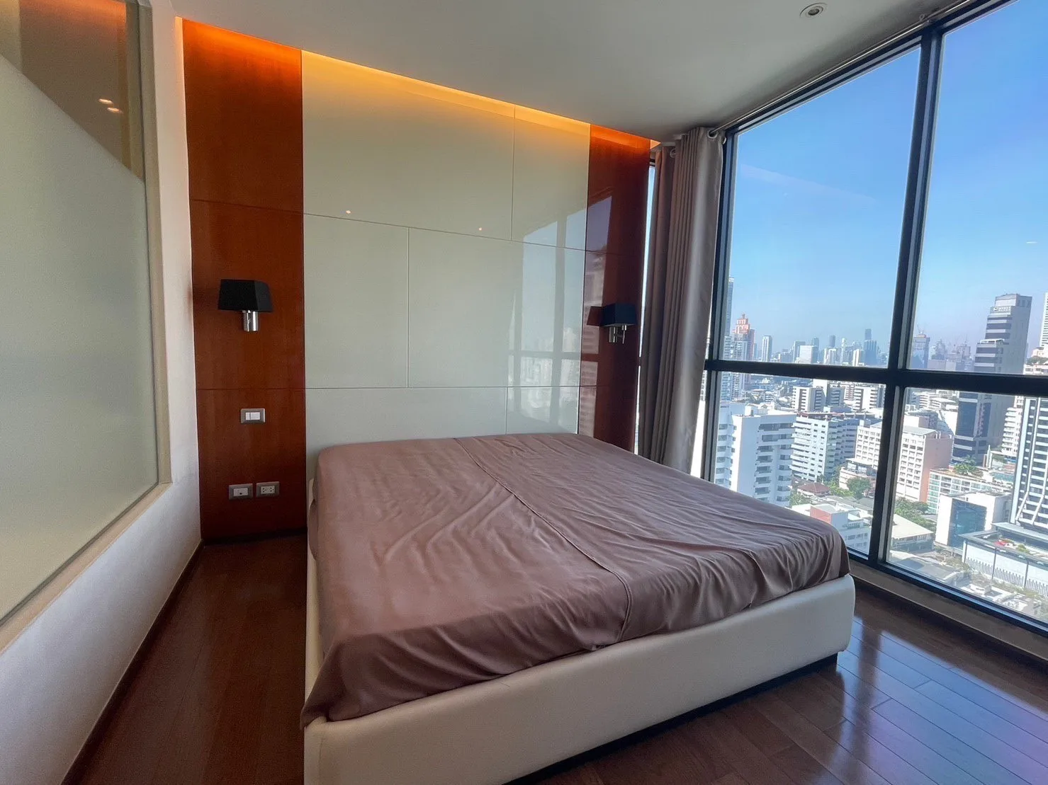 Property photos for The Address Sukhumvit 28
