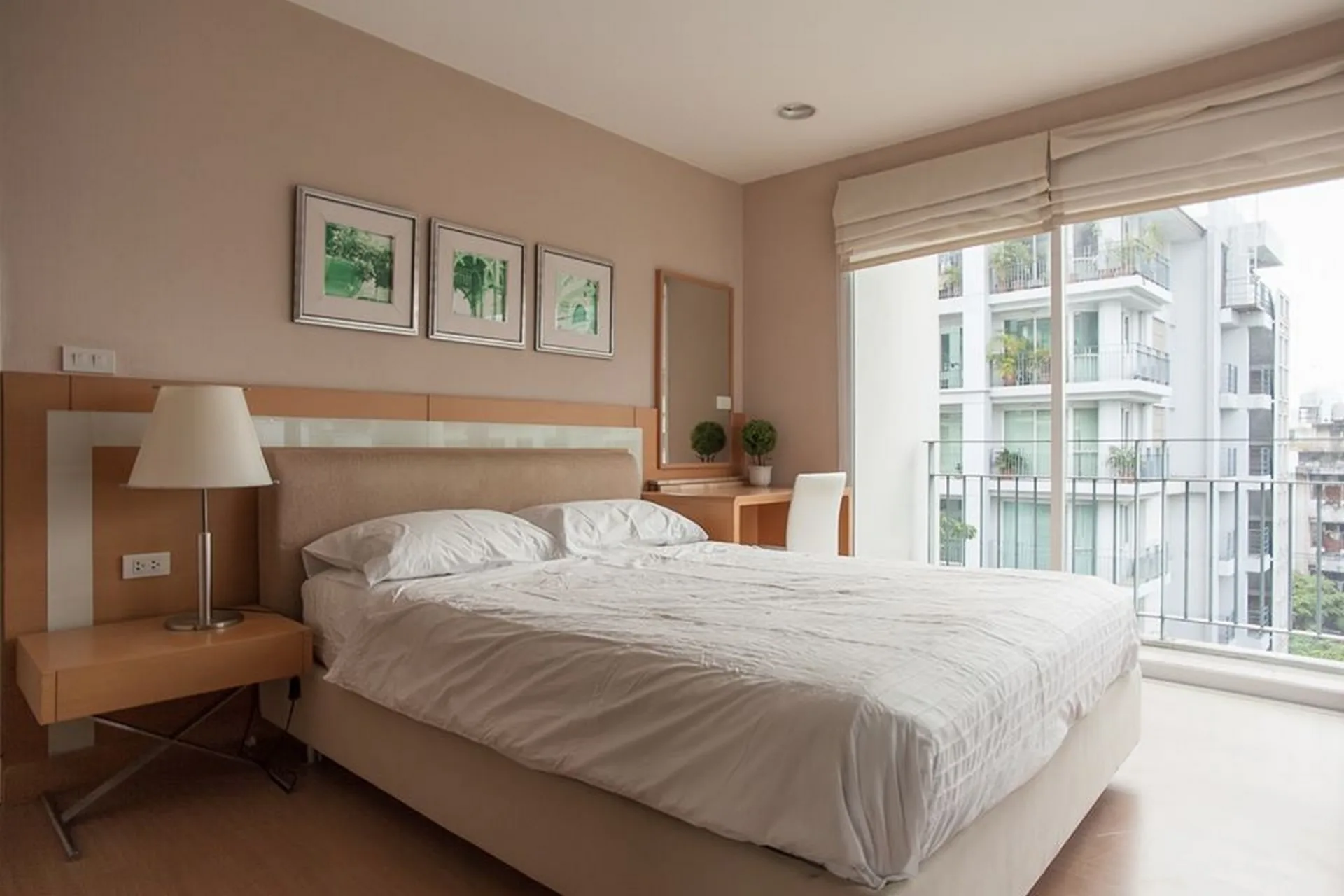 Property photos for The Bangkok Thanon Sub