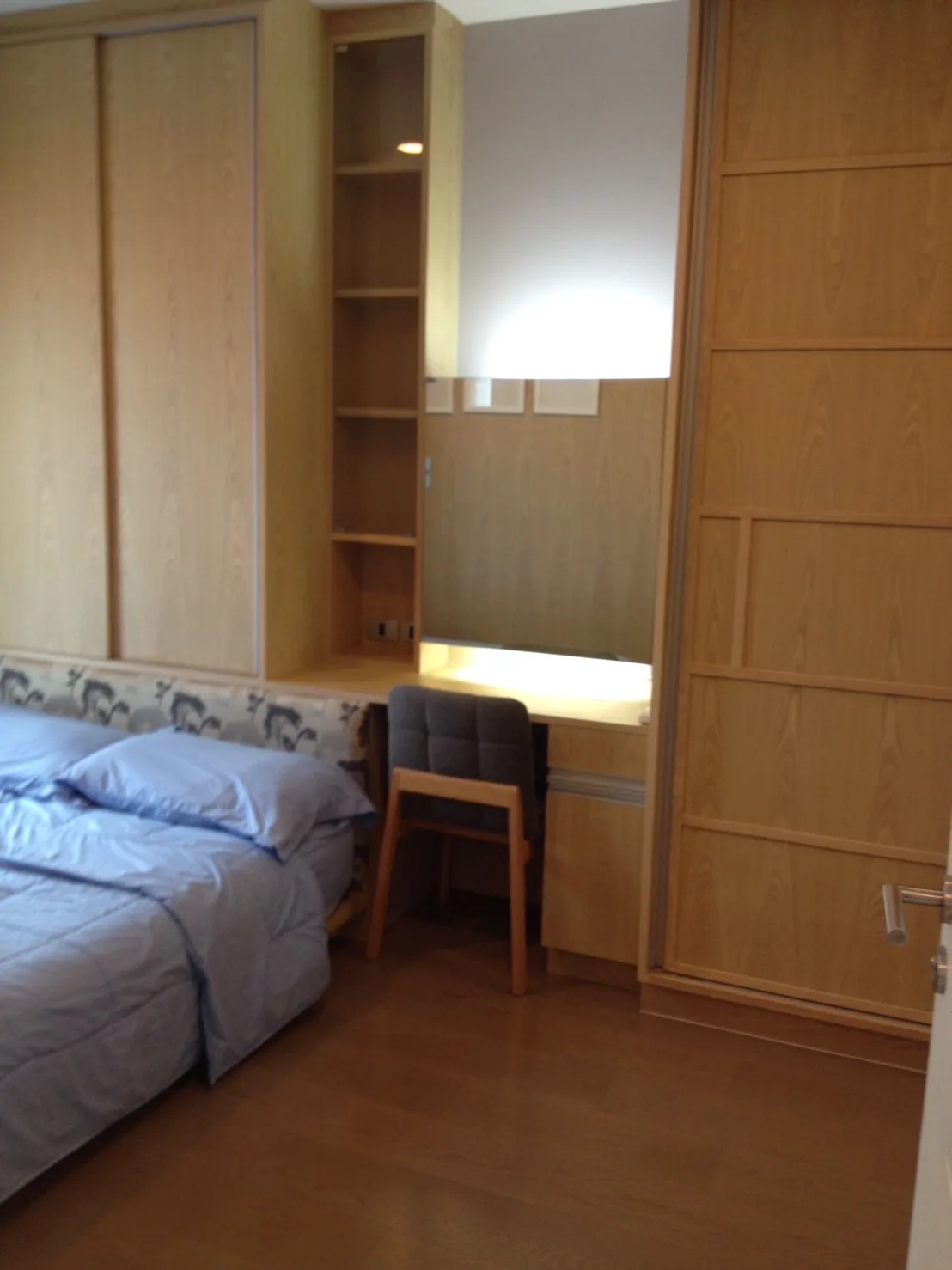 Property photos for The Crest Sukhumvit 34