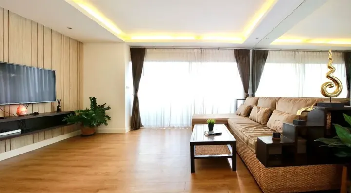 Property photos for Phasuk Place