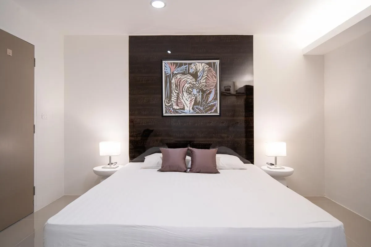 Property photos for The Waterford Diamond