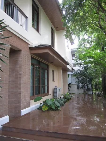 Property photos for Moobaan Narasiri Pattanakarn-srinakarindra