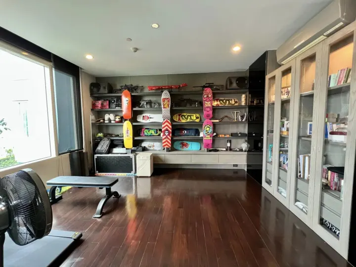 Property photos for Watermark Chaophraya