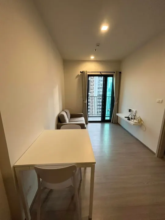Property photos for The Base Phetchaburi-thonglor