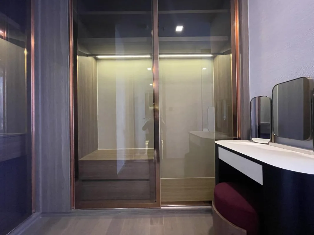 Property photos for Celes Asoke