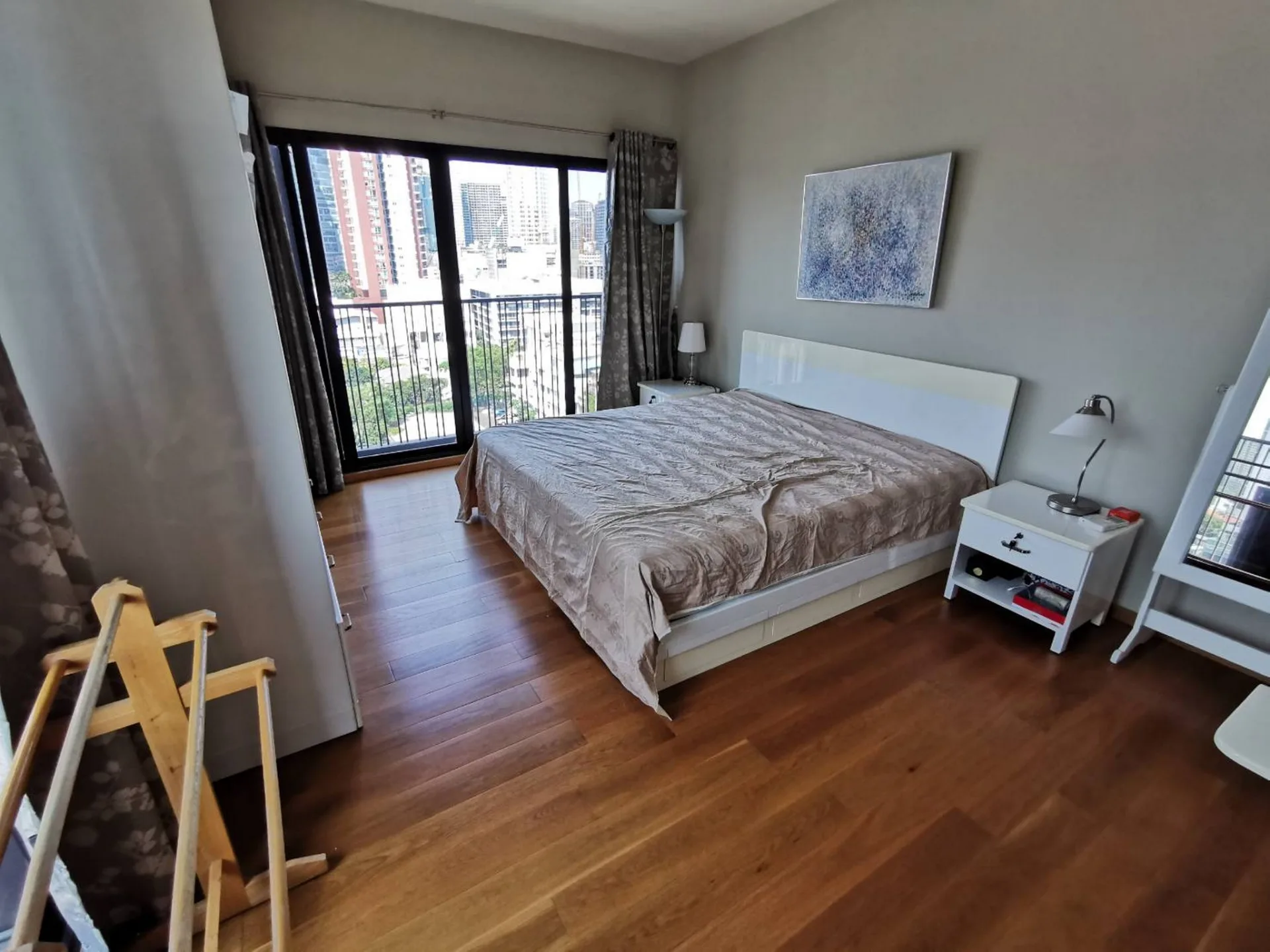 Property photos for Noble Reveal