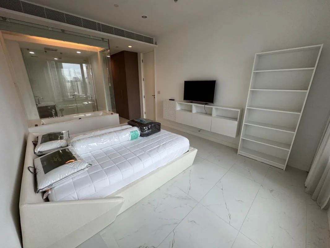 Property photos for 185 Rajadamri