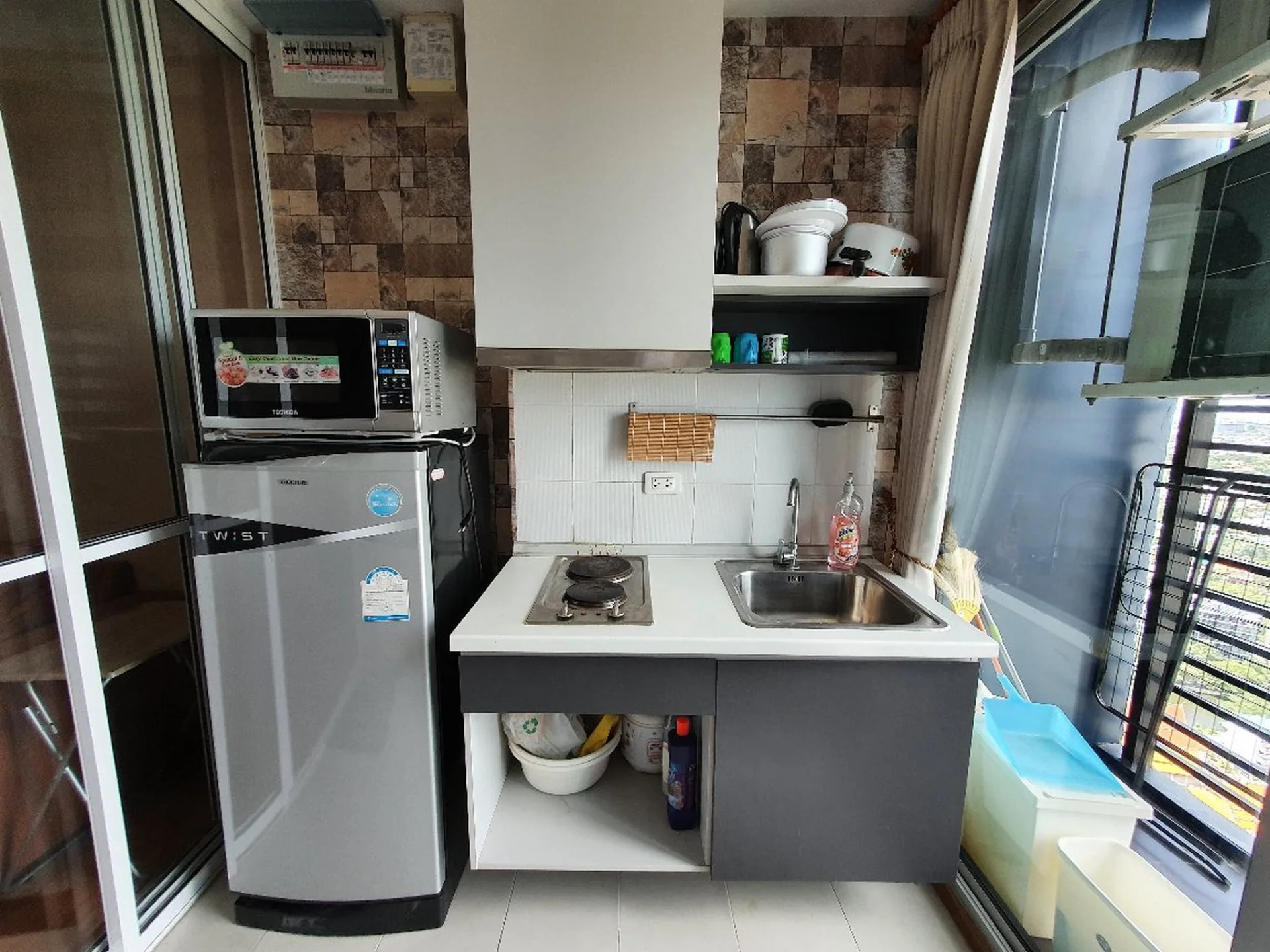 Property photos for The Base Sukhumvit 77