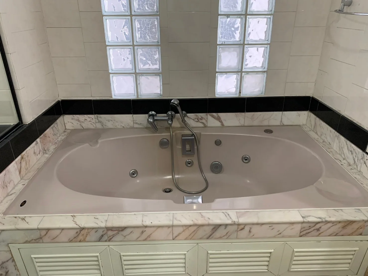 Property photos for Riverine Place