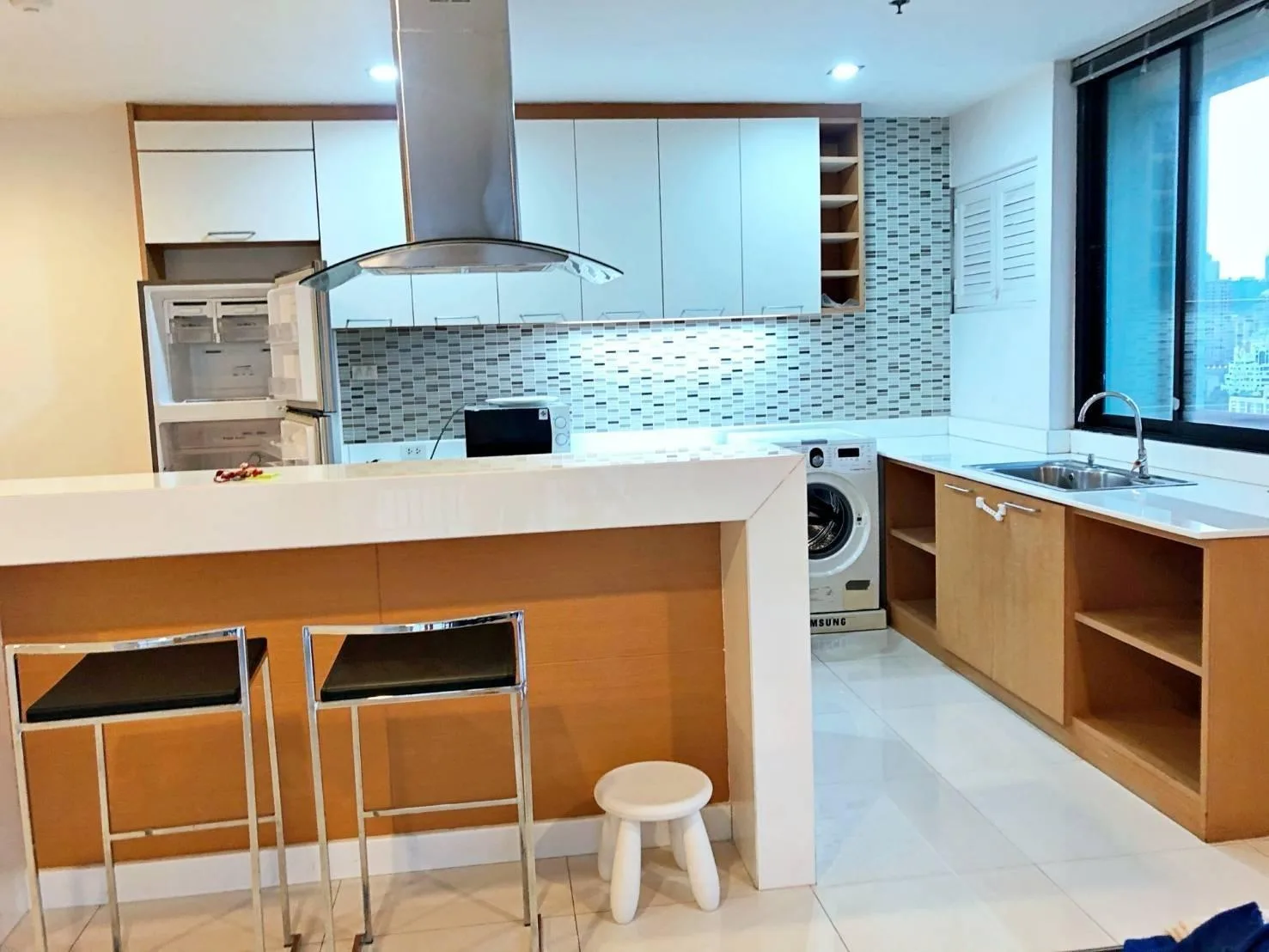 Property photos for Lake Green