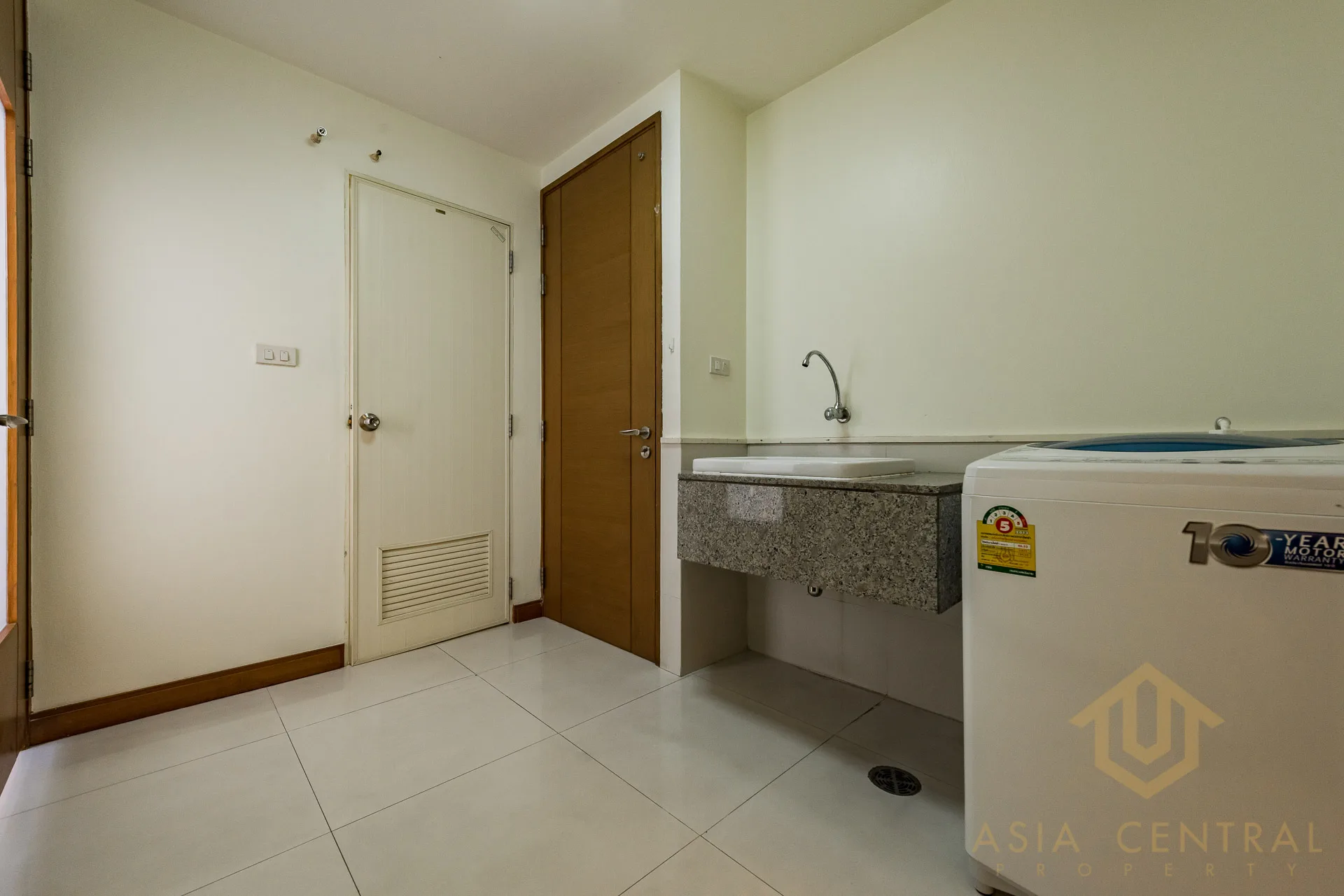 Property photos for Sutavongs Place