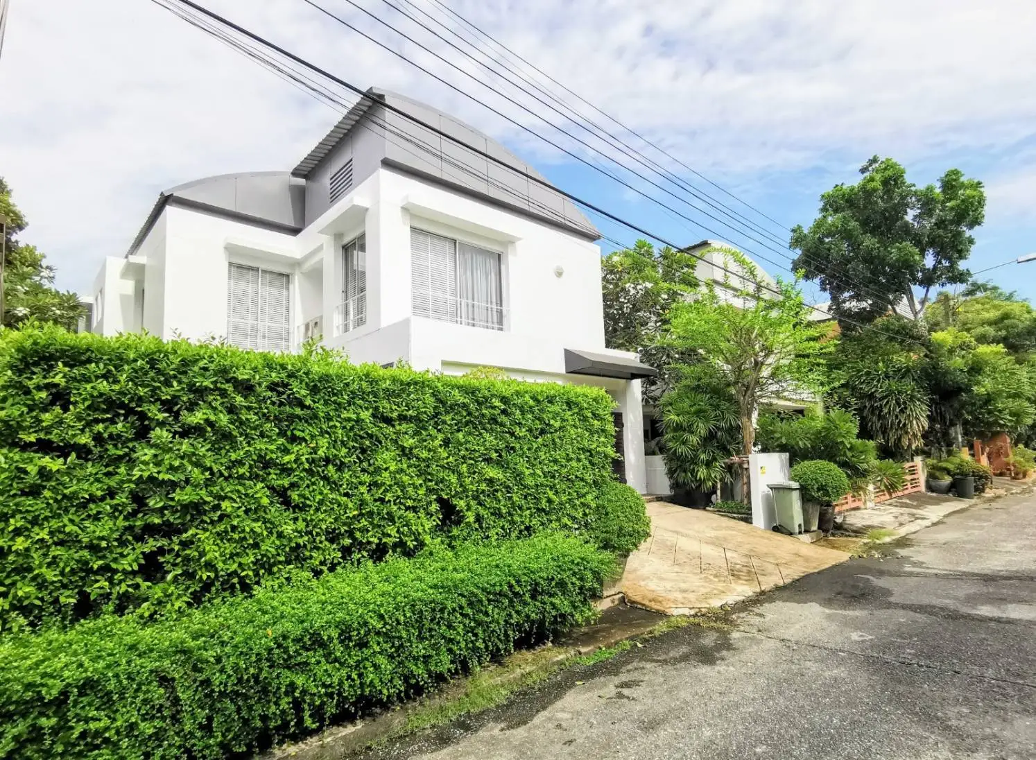 Property photos for Single House Noble Park