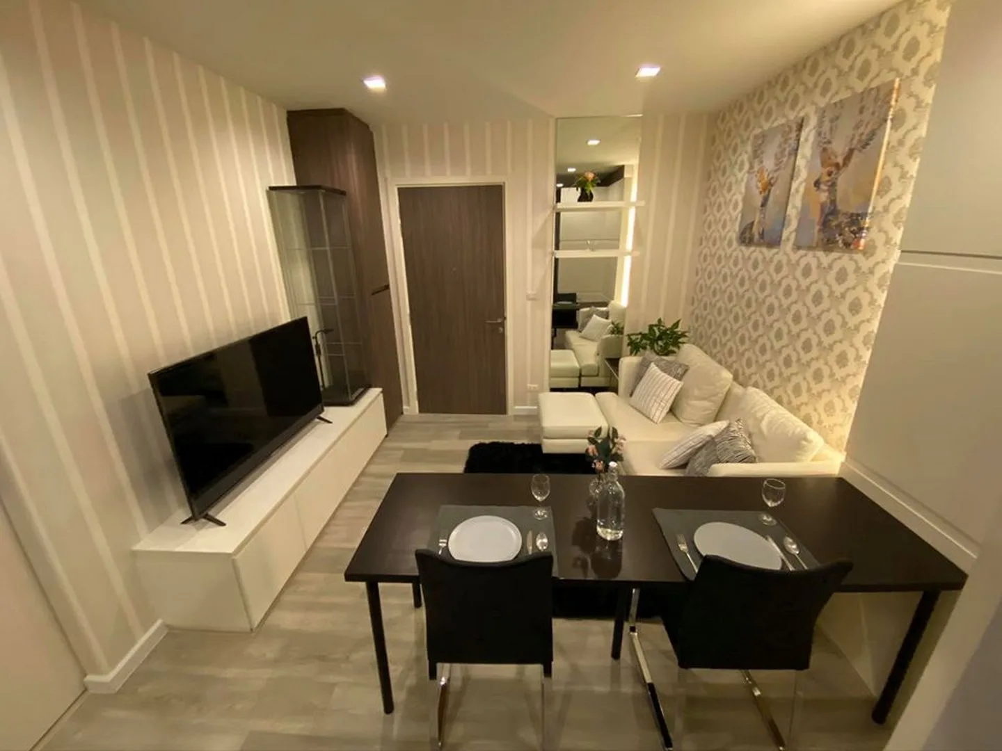 Property photos for Urbano Absolute Sathon - Taksin