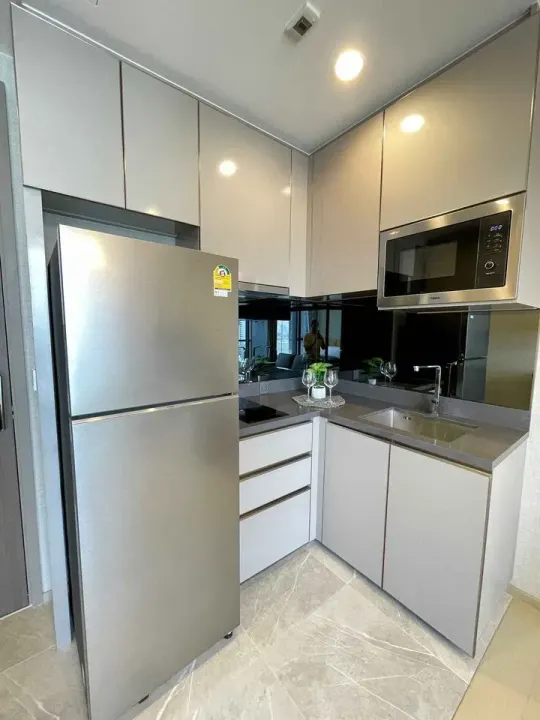 Property photos for The Extro Phayathai-rangnam
