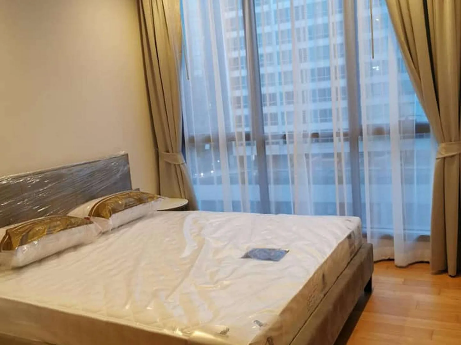 Property photos for Hyde Sukhumvit 13