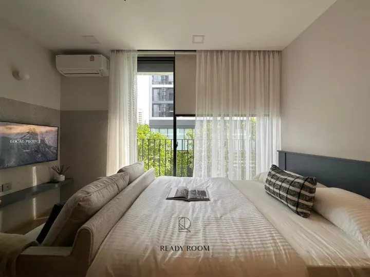 Property photos for Noble Around Ari
