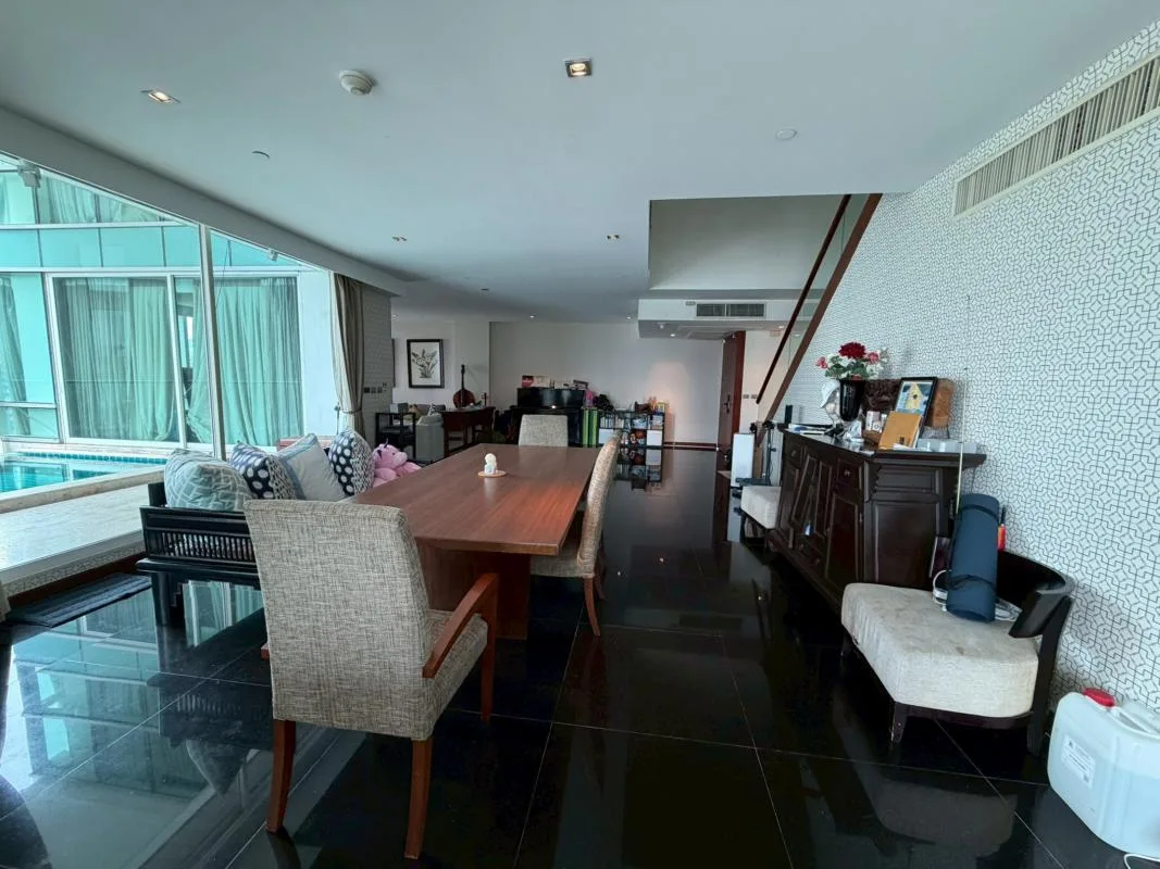 Property photos for Le Raffine Jambunuda Sukhumvit 31