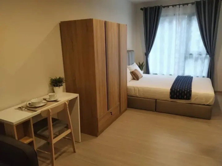 Property photos for Life Asoke Hype