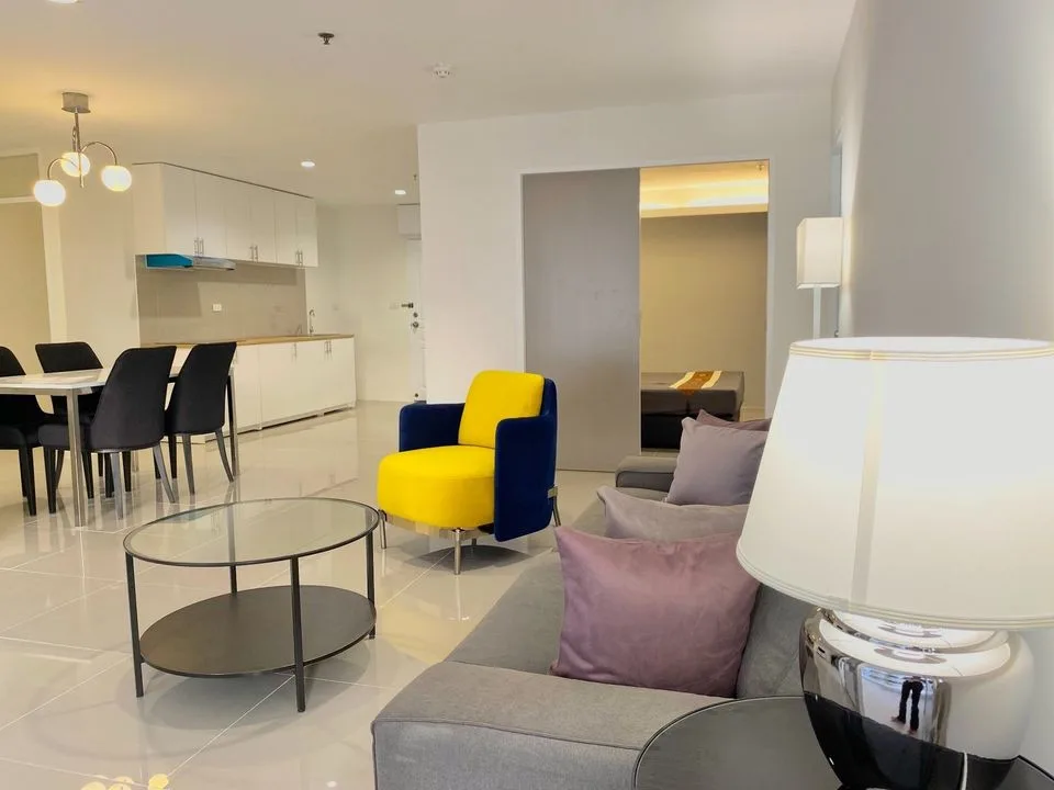 Property photos for The Waterford Diamond