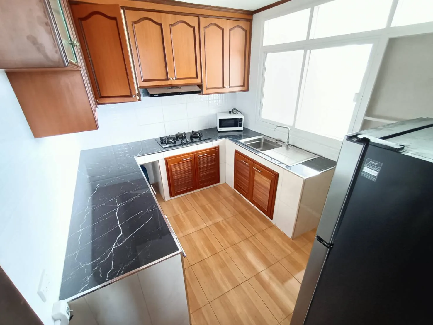 Property photos for Tongtip Mansion