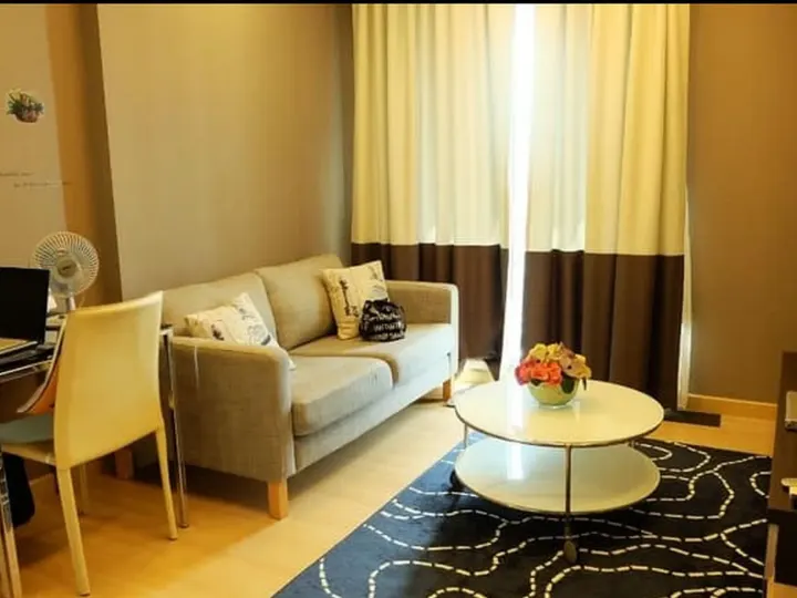Property photos for Thru Thonglor