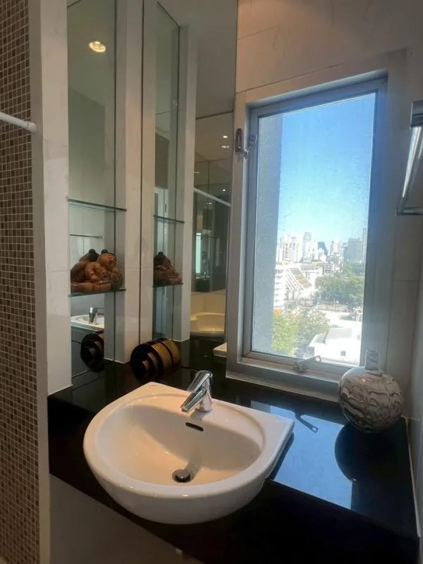 Property photos for Royal Residence Park