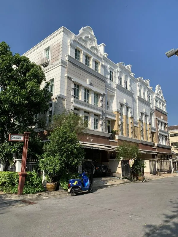 Property photos for Plus City Park Sukhumvit 101/1