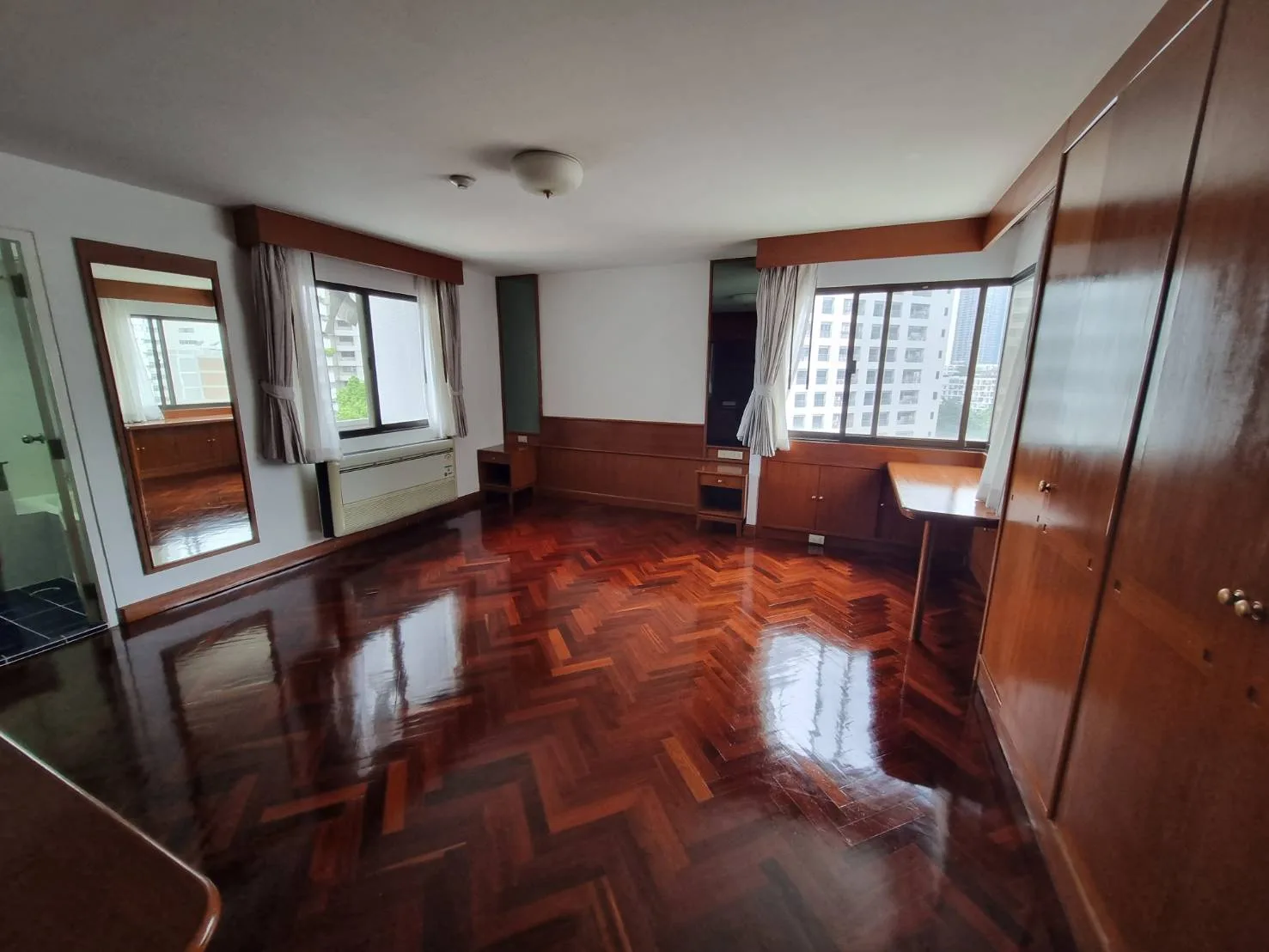 Property photos for Four Wings Mansion