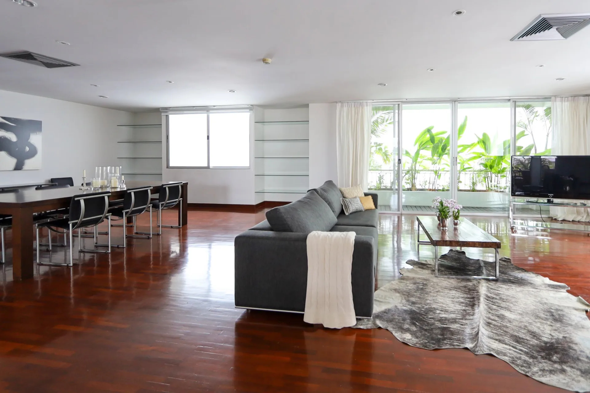 Property photos for Ariel Apartments