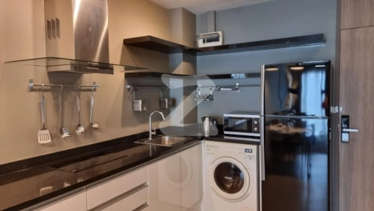 Property photos for Noble Refine
