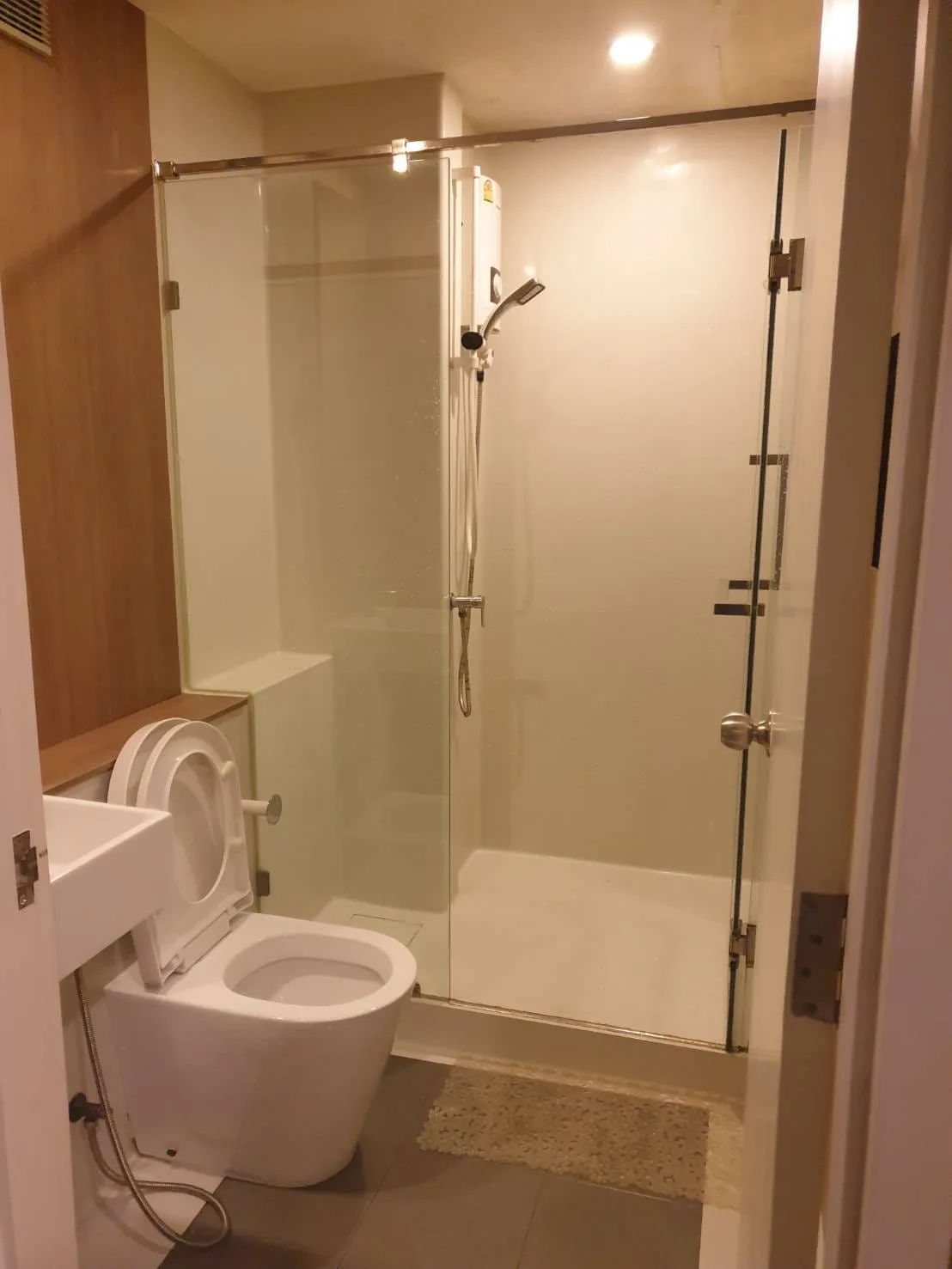 Property photos for Blossom Condo @ Sathorn - Charoenrat