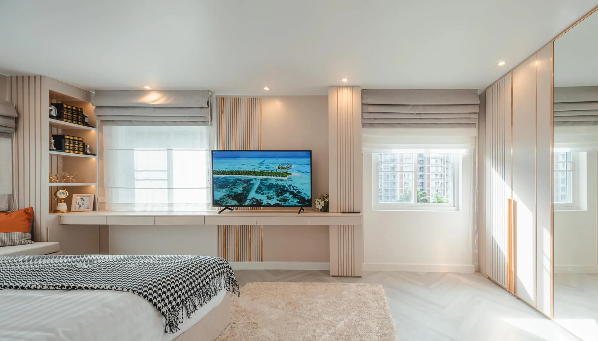 Property photos for Fortune Condo Town