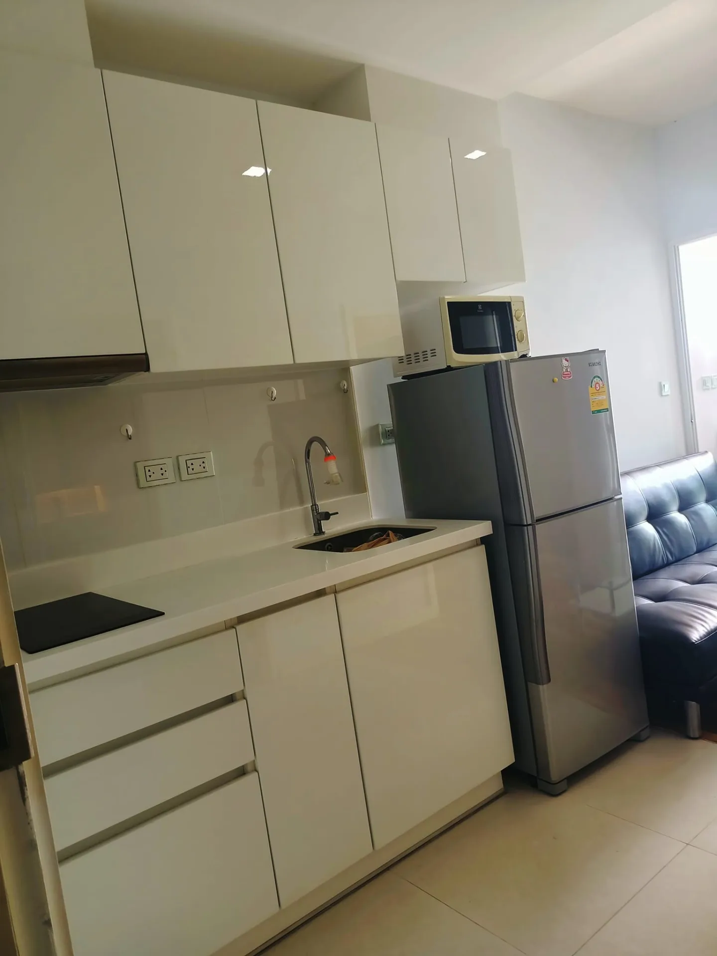 Property photos for Condolette Ize Ratchathewi