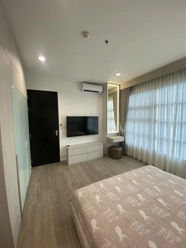 Property photos for Baan Klang Krung Siam - Pathumwan