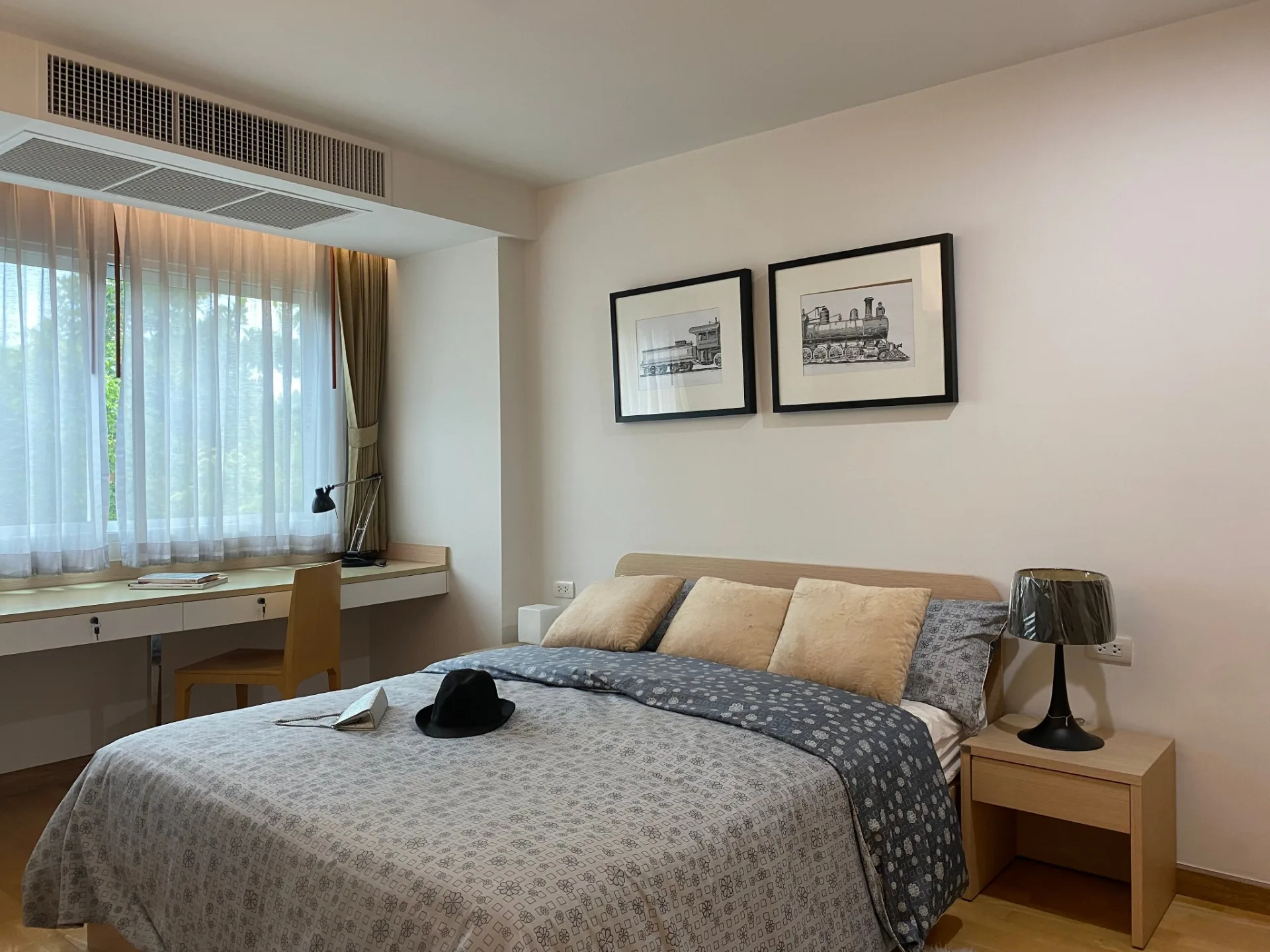 Property photos for Residence 52